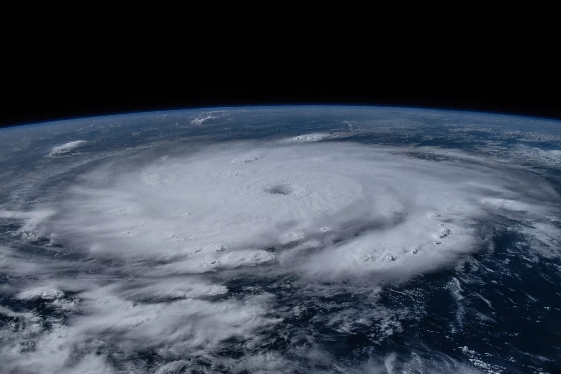 Huracán Beryl va hacia Texas