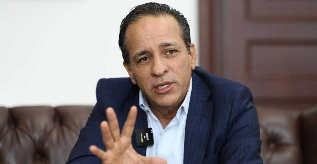 director del DNP habla sobre falta de regalías