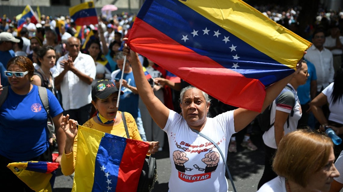 opositores marchan en Venezuela